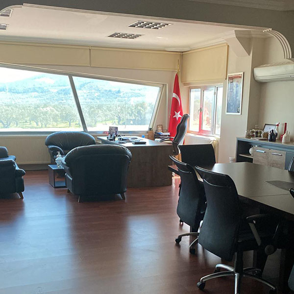 Tusem Tarım Gıda San. Ve Tic. Ltd. Şti. hammadde tedariğini zeytin sezonunda ilk elden yapmaktadır.